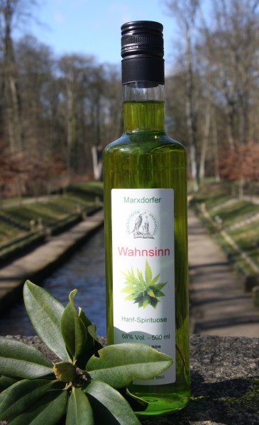 Wahnsinn 68 % Vol. Hanf-Spirituose